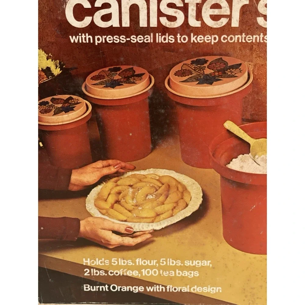 Rubbermaid vintage canister